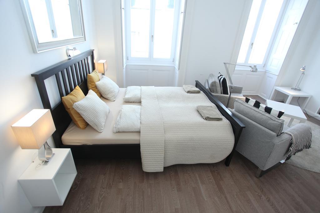 בודפשט Pearl Apartment In The Center With City View מראה חיצוני תמונה